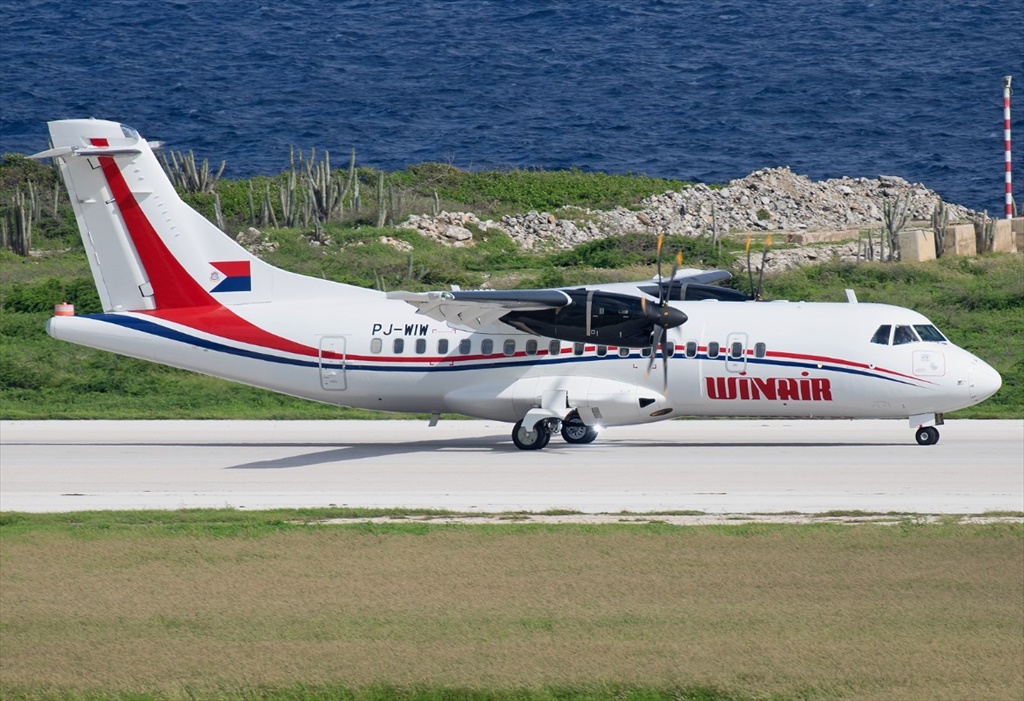 ATR42-500 Winair PJ-WIW